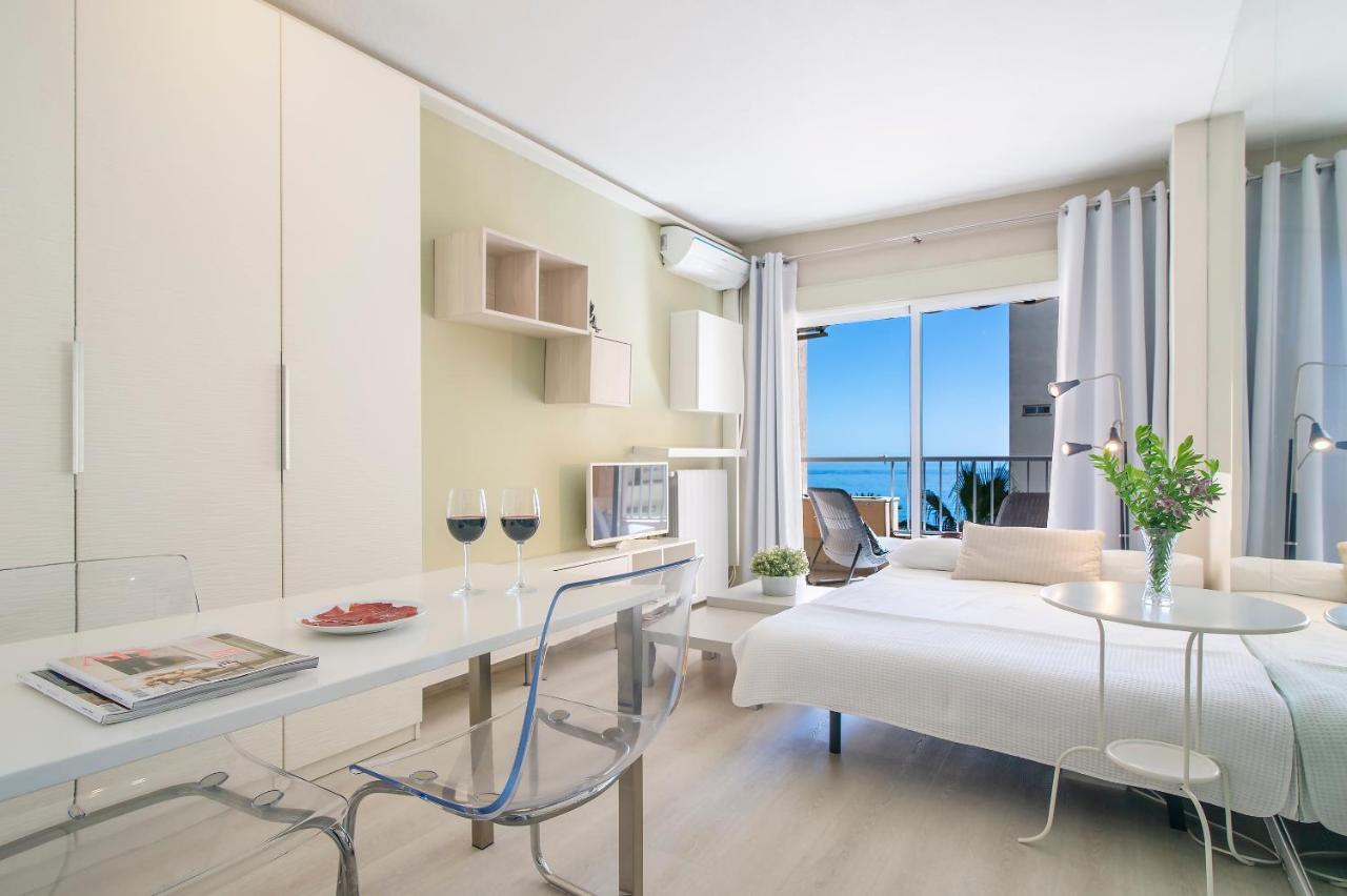 Apartemen Cibeles...estudio En El Paseo Maritimo....wifi