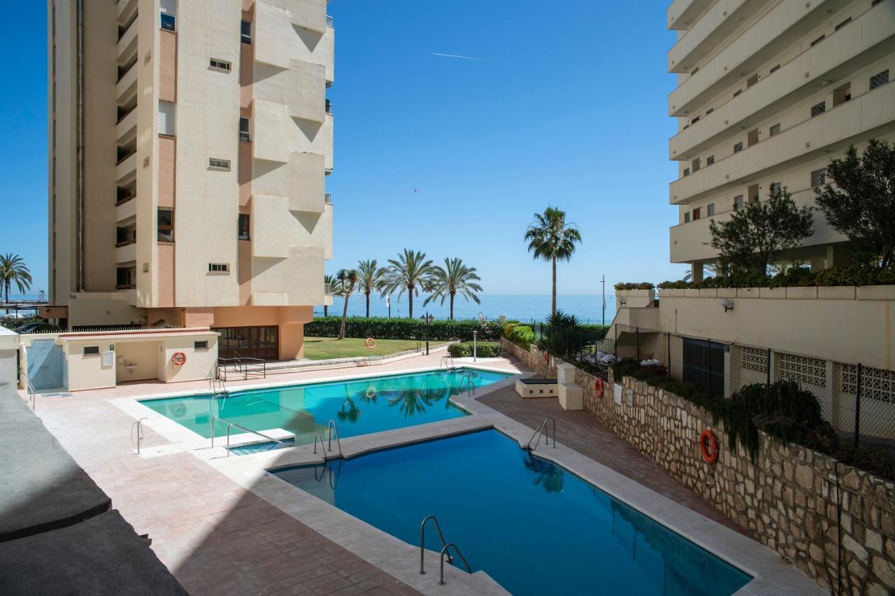 Cibeles...estudio En El Paseo Maritimo....wifi Apartemen